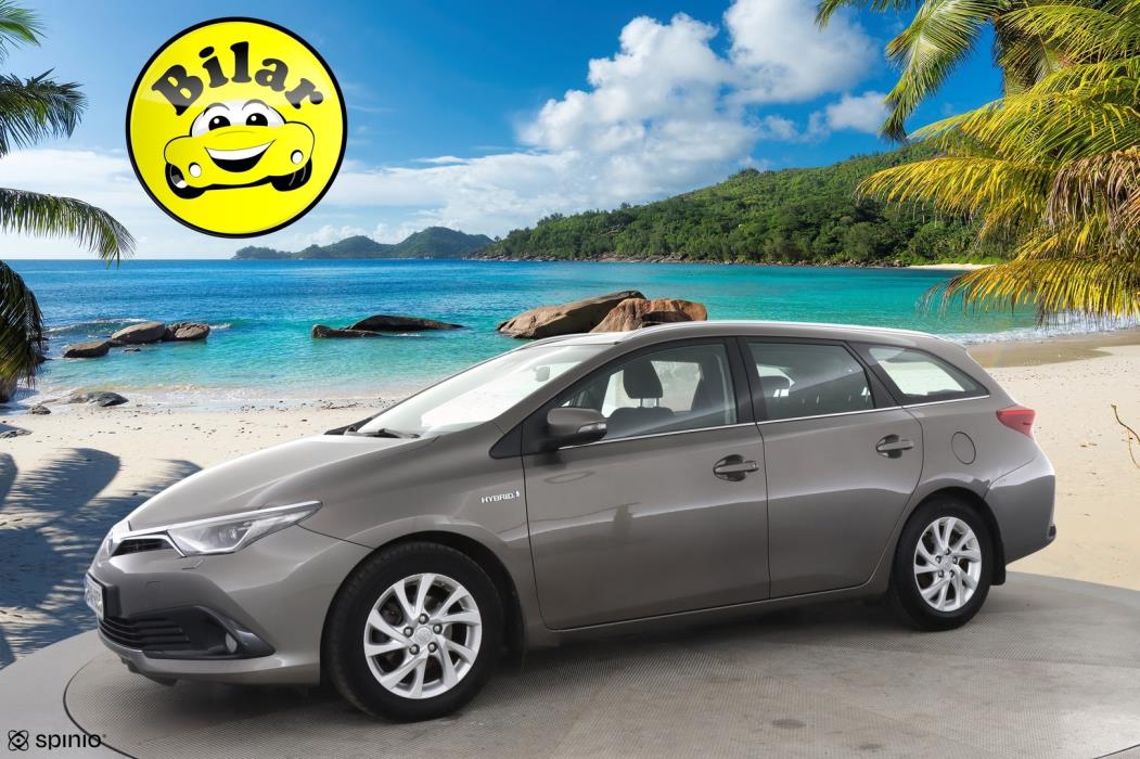 TOYOTA Auris 2017