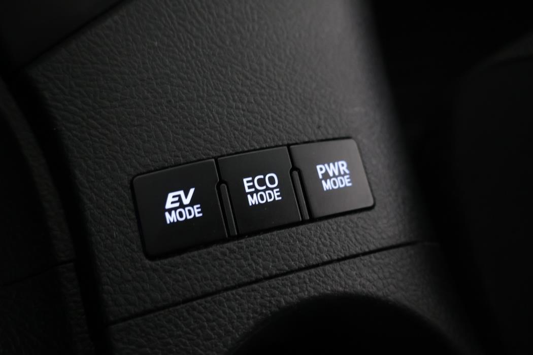 TOYOTA Auris 2017
