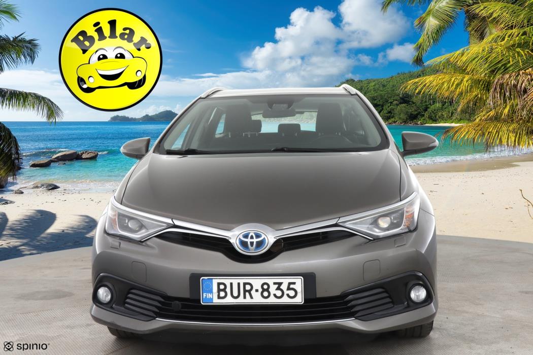 TOYOTA Auris 2017