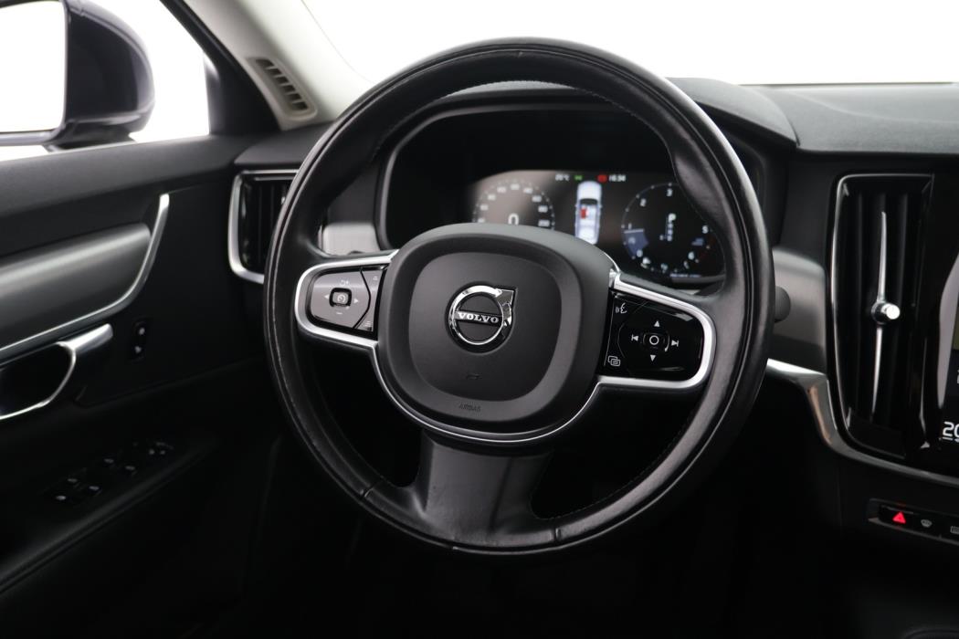 VOLVO S90 2019