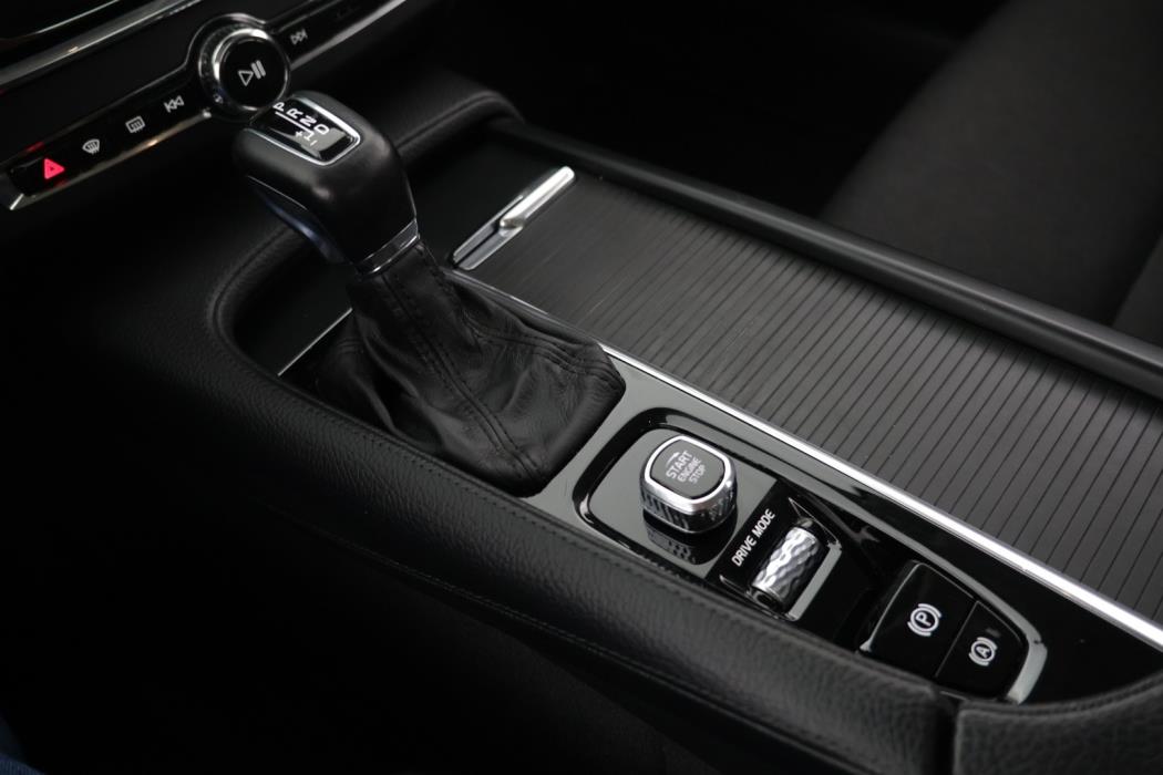 VOLVO S90 2019