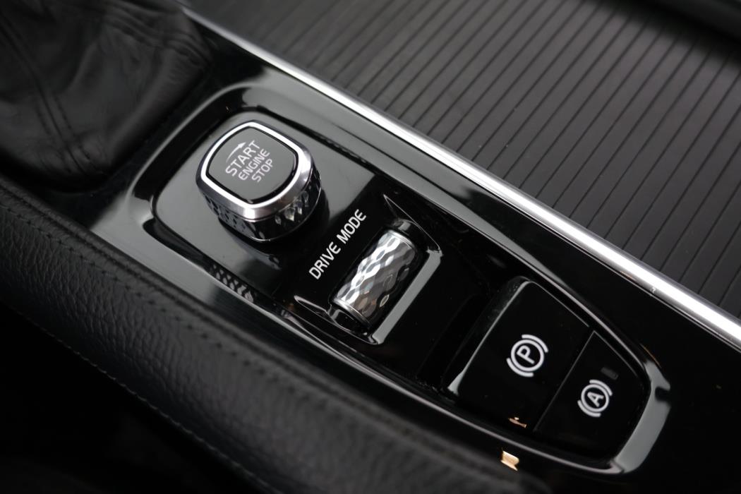 VOLVO S90 2019
