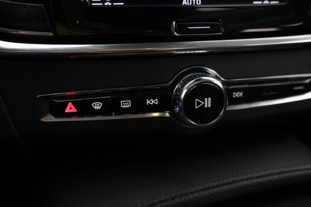 VOLVO S90 2019