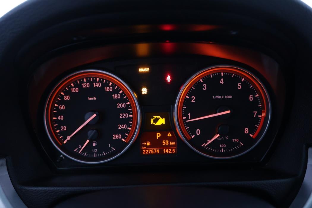 BMW 335 2011