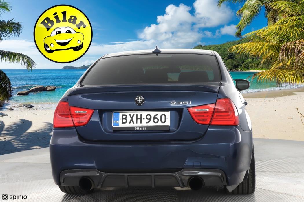 BMW 335 2011