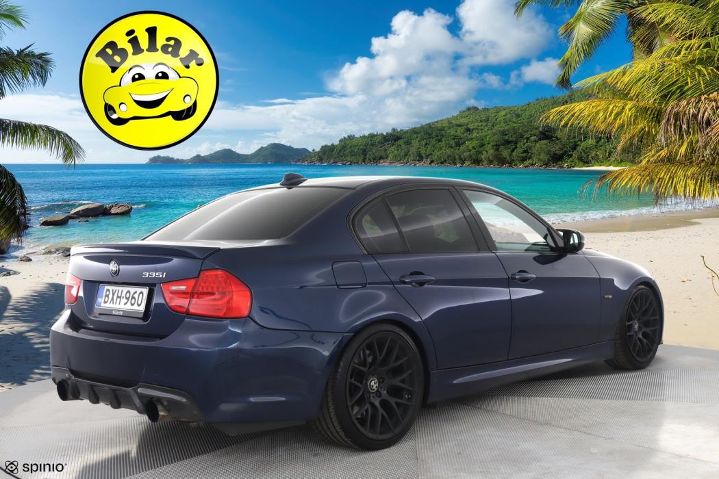 BMW 335 2011