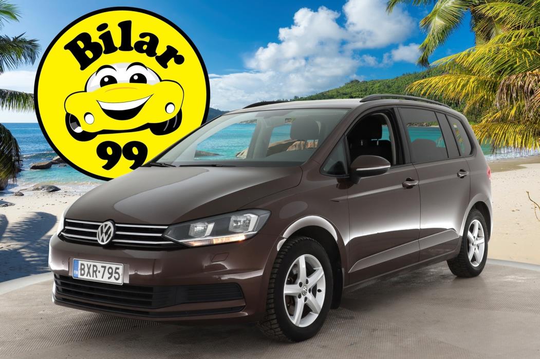 VOLKSWAGEN Touran 2016