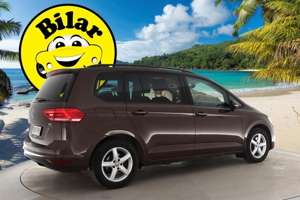 VOLKSWAGEN Touran 2016