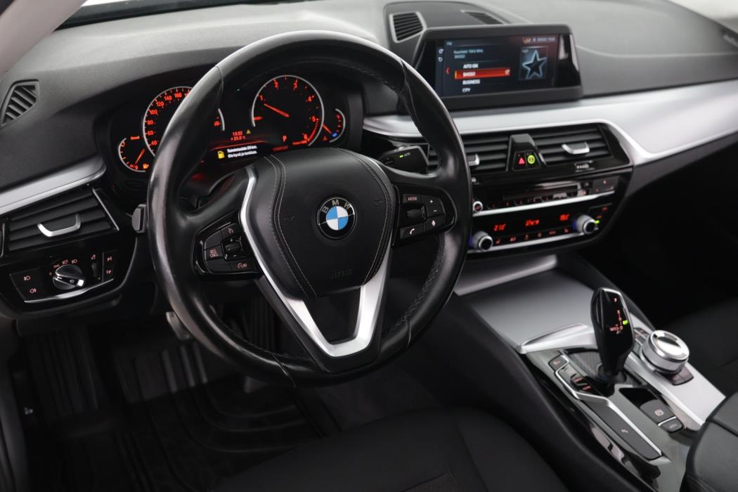 BMW 520 2018