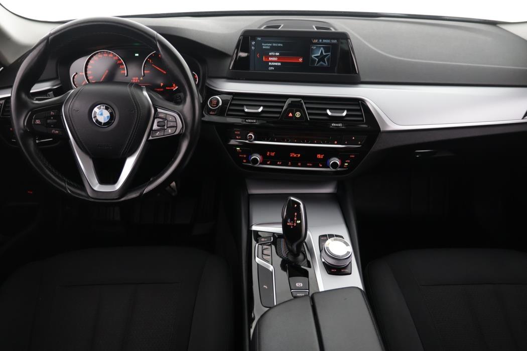 BMW 520 2018