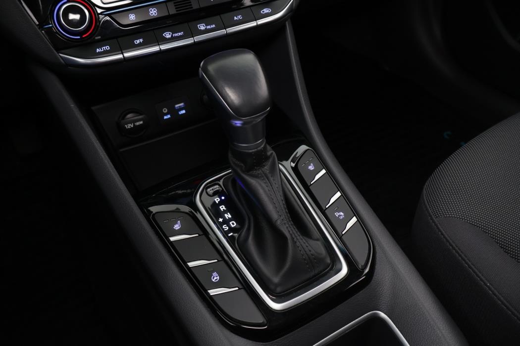 HYUNDAI IONIQ hybrid 2018