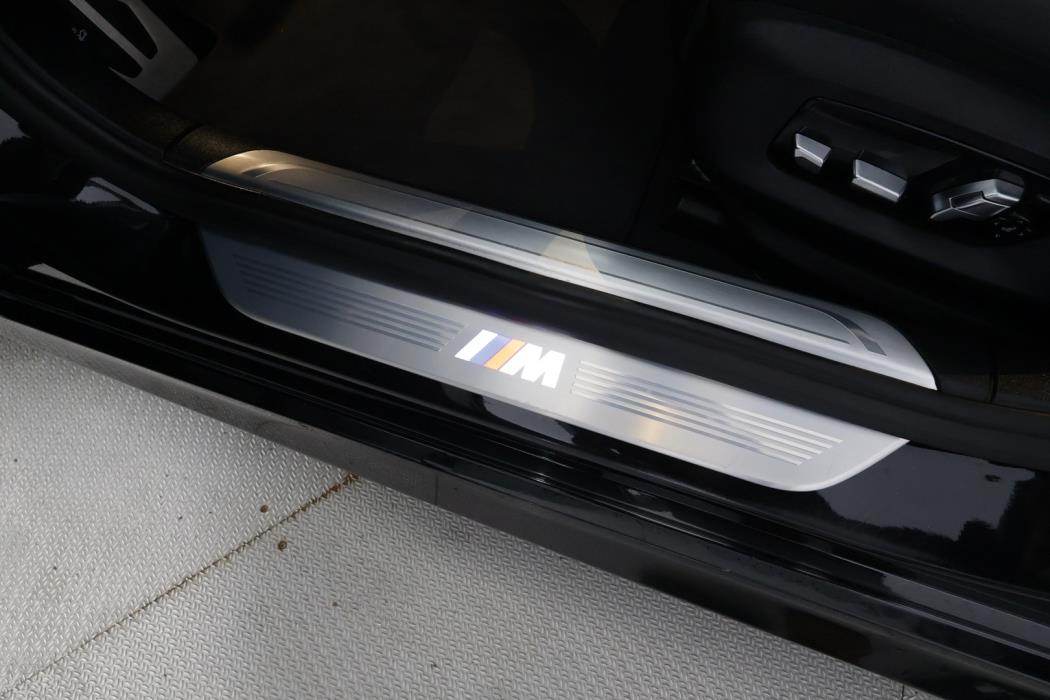 BMW 745 2020