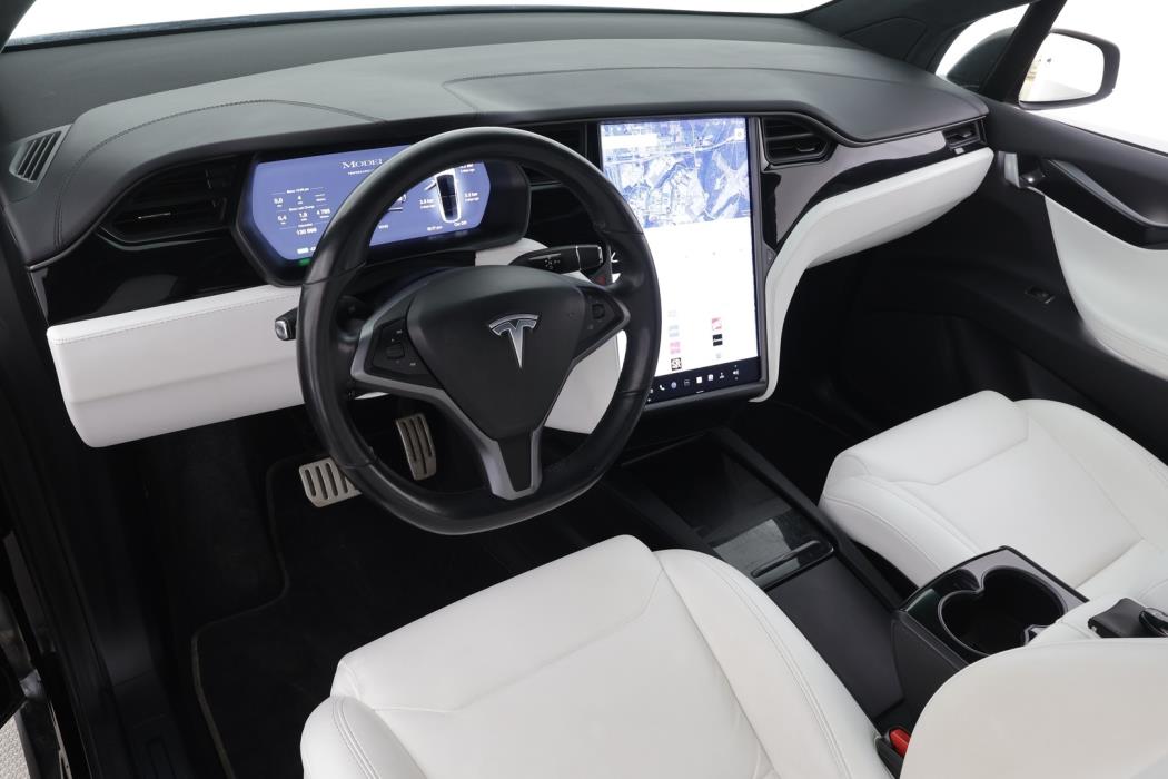 TESLA Model X 2019