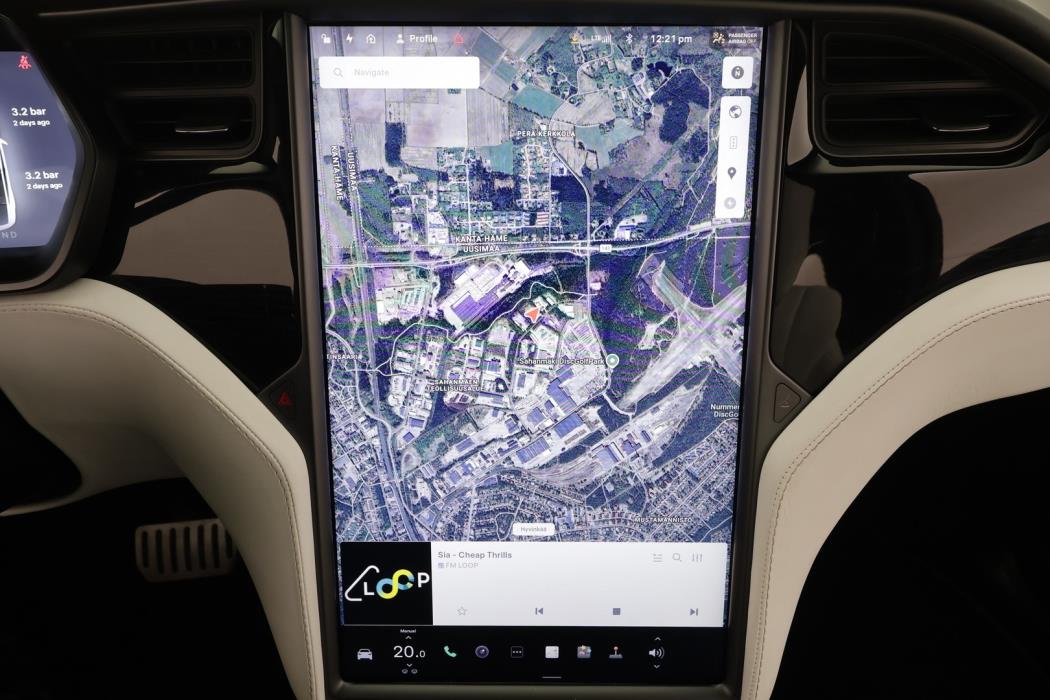TESLA Model X 2019