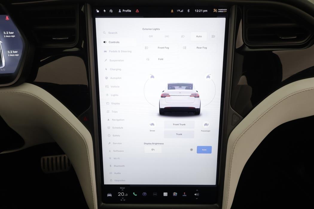 TESLA Model X 2019