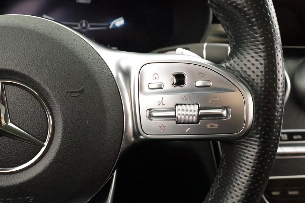 MERCEDES-BENZ C 2019