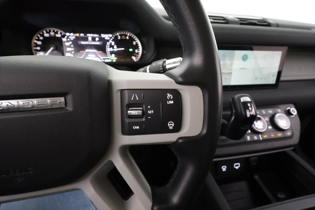 LAND ROVER Defender 2022