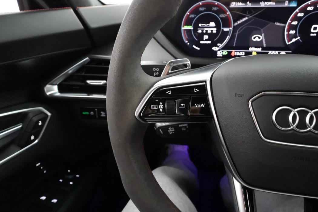 AUDI E-TRON GT RS 2022