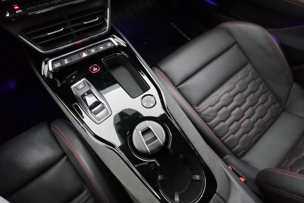 AUDI E-TRON GT RS 2022