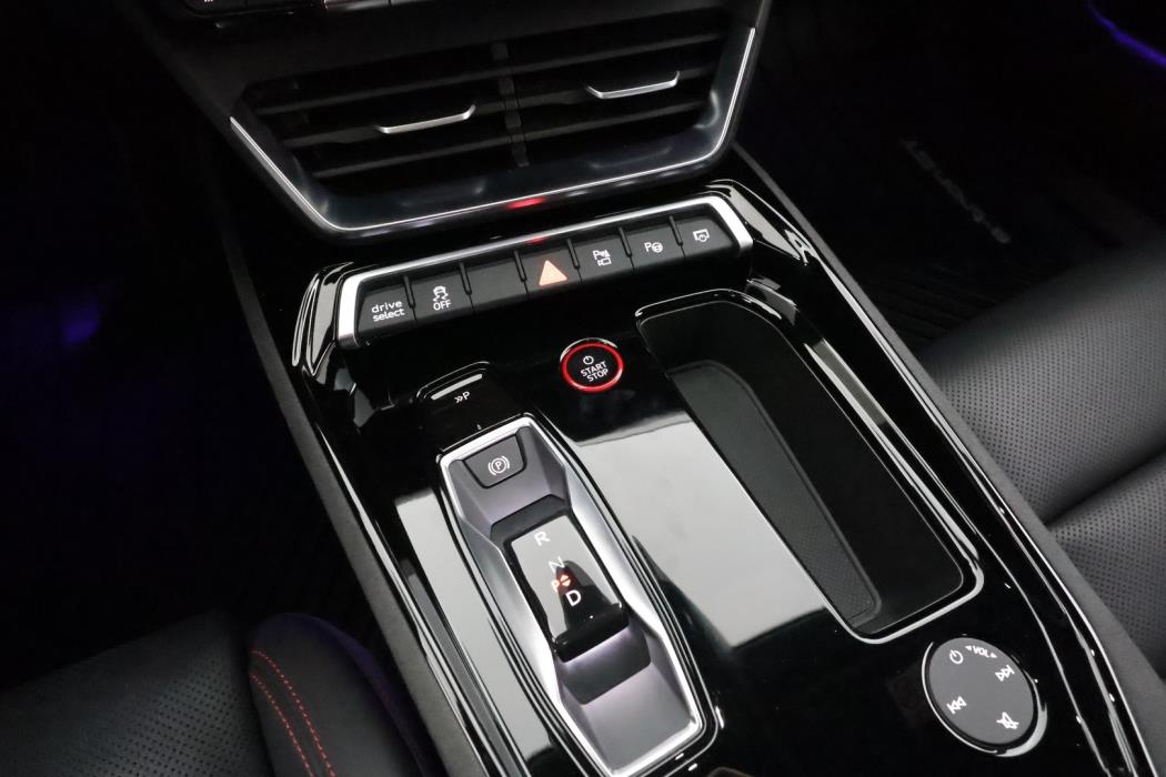 AUDI E-TRON GT RS 2022