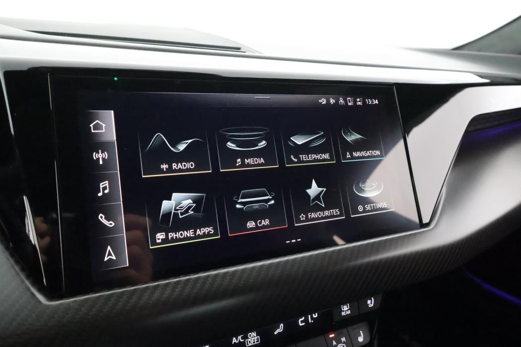 AUDI E-TRON GT RS 2022