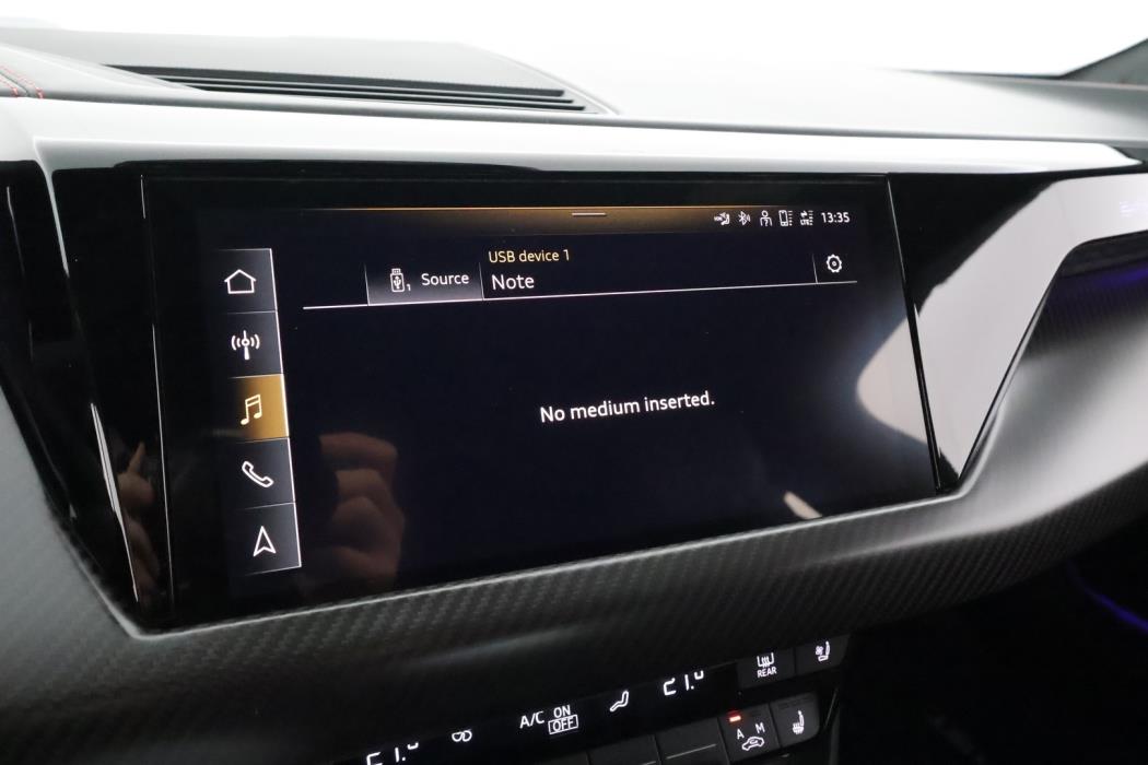 AUDI E-TRON GT RS 2022