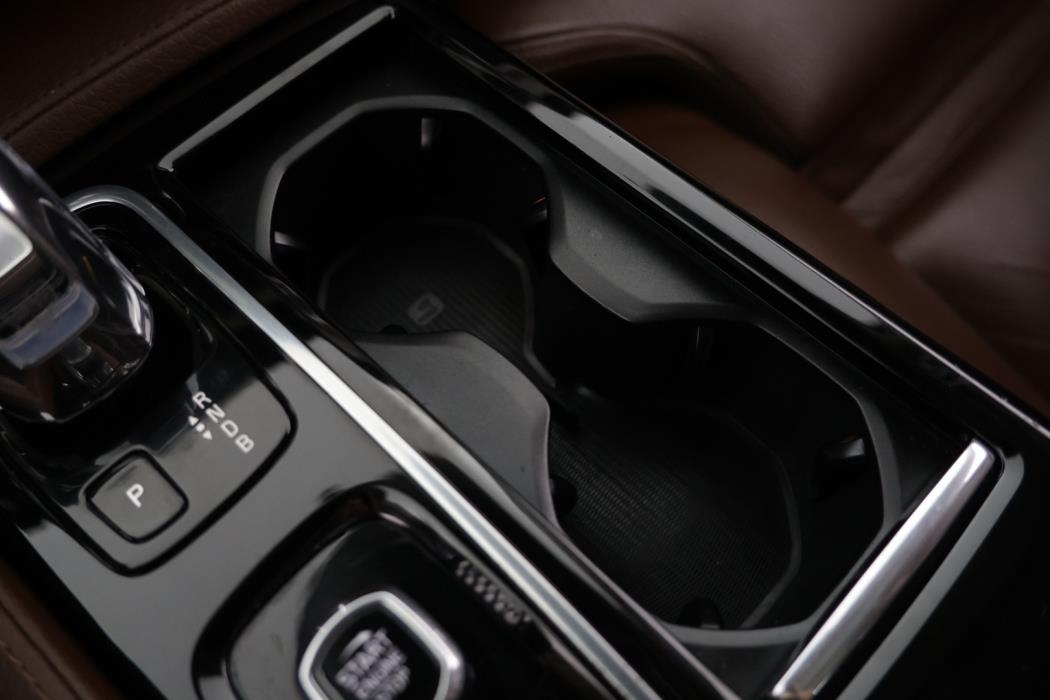 VOLVO V90 2018