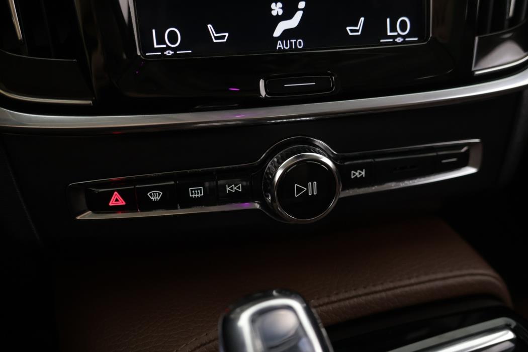 VOLVO V90 2018
