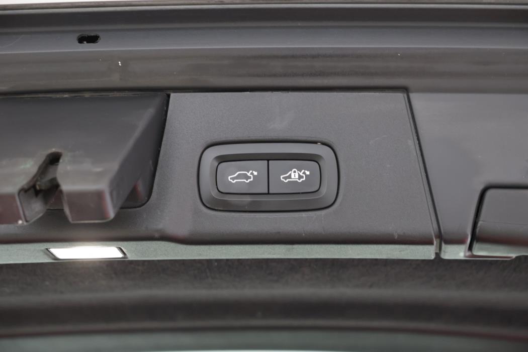 VOLVO V90 2018