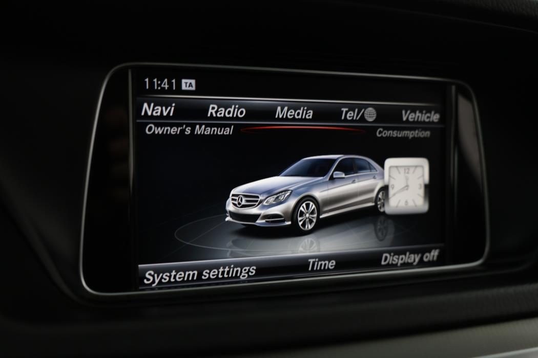 MERCEDES-BENZ E 2015