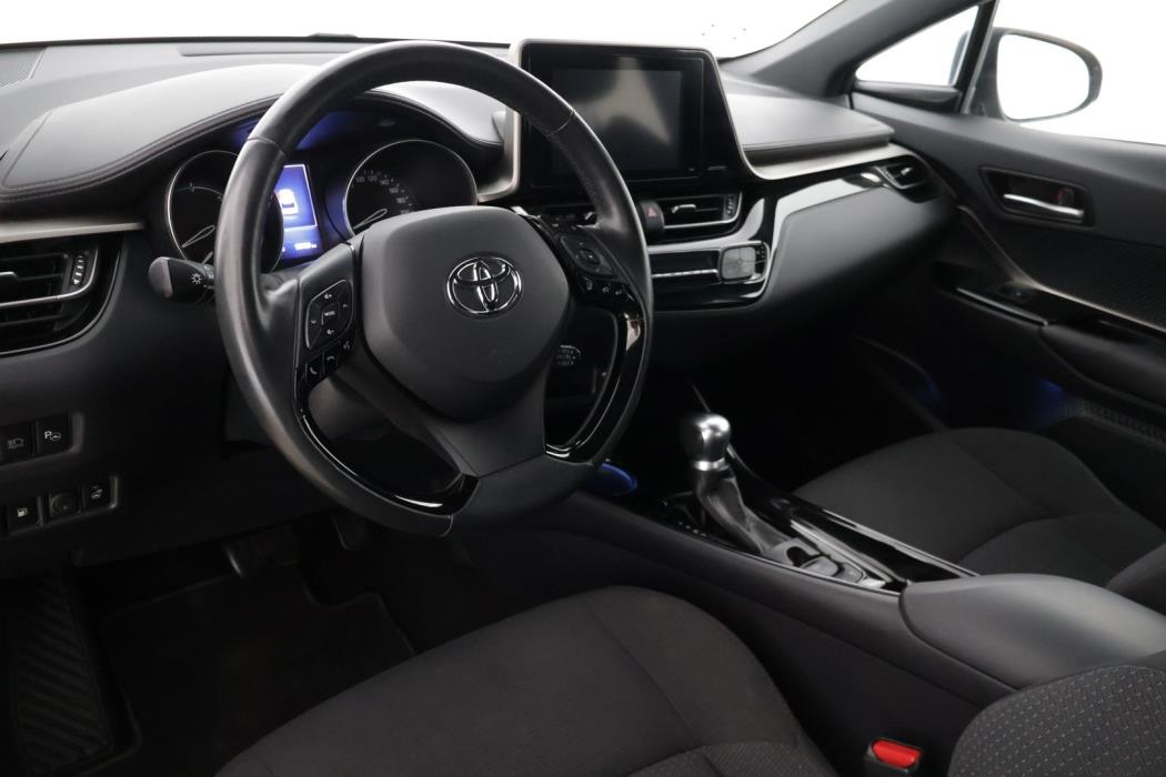 TOYOTA C-HR 2019
