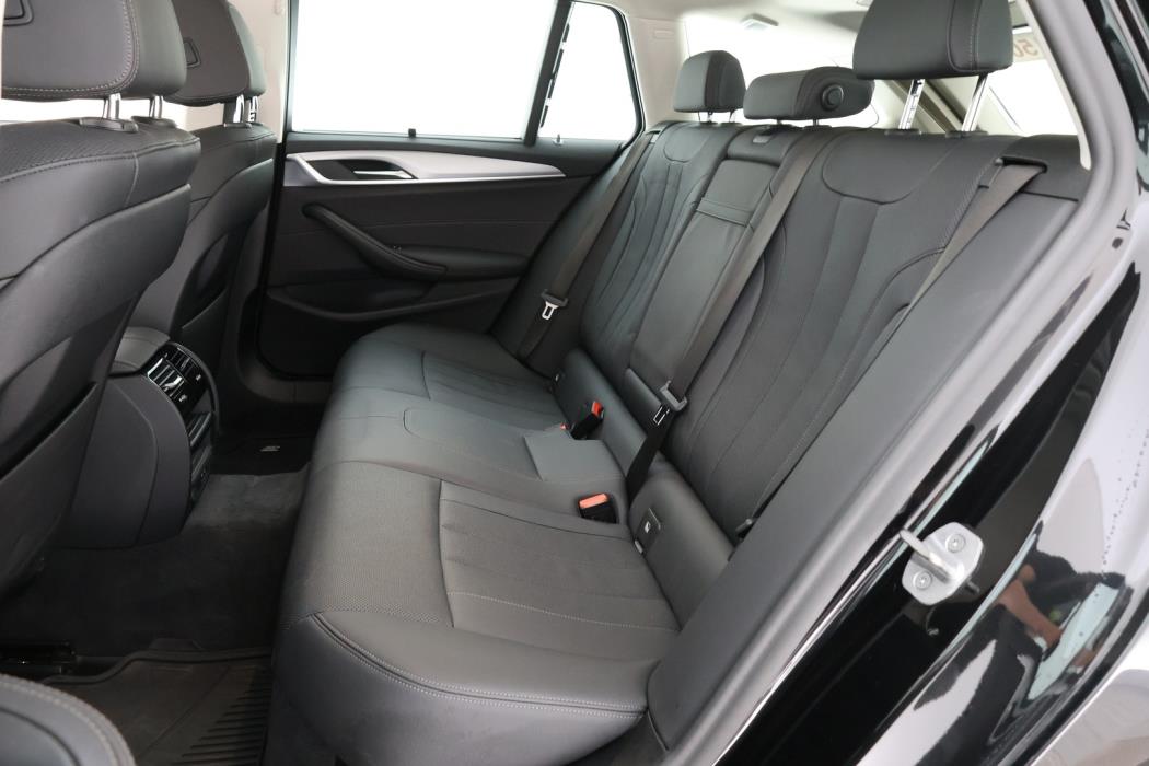 BMW 530 2021