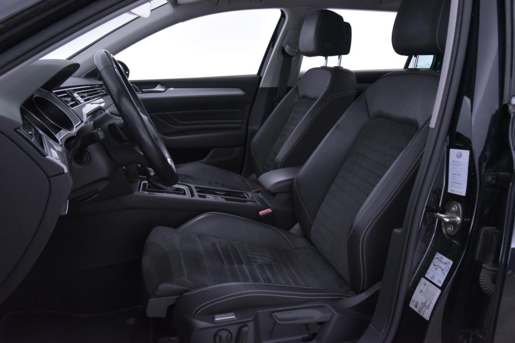 VOLKSWAGEN PASSAT 2021