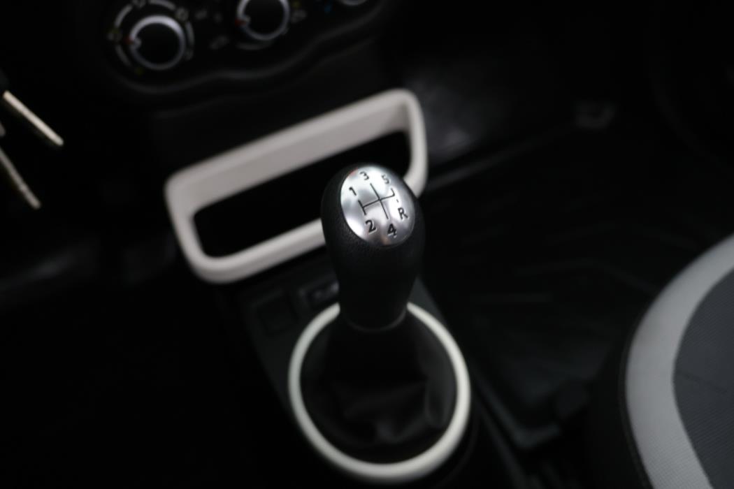 RENAULT Twingo 2015