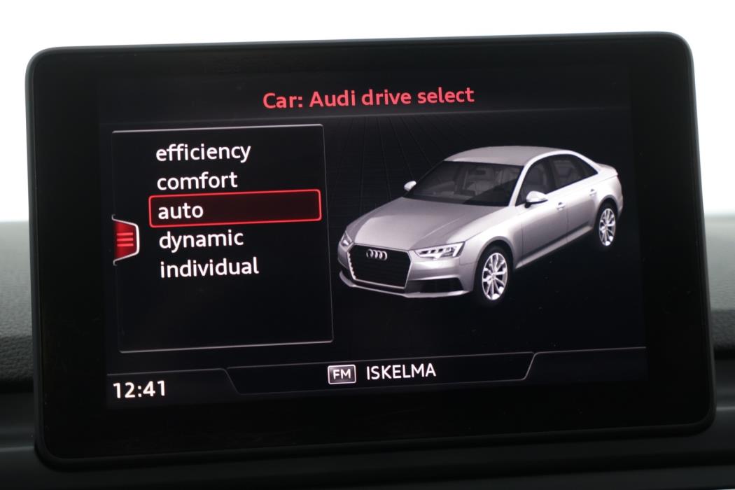 AUDI A4 2016