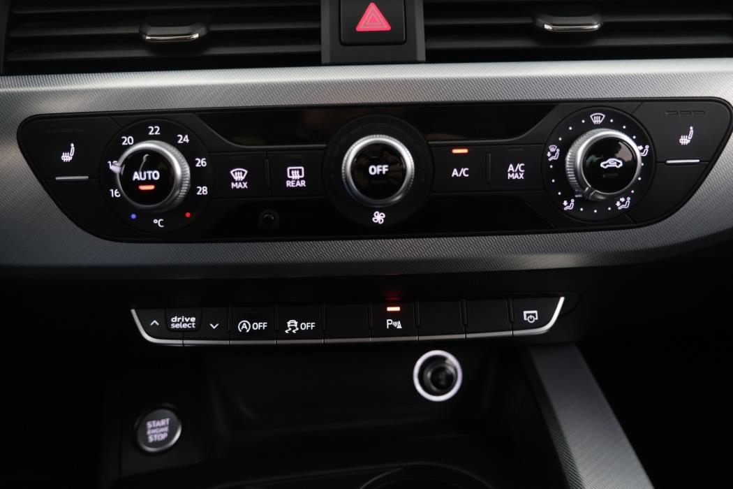 AUDI A4 2016