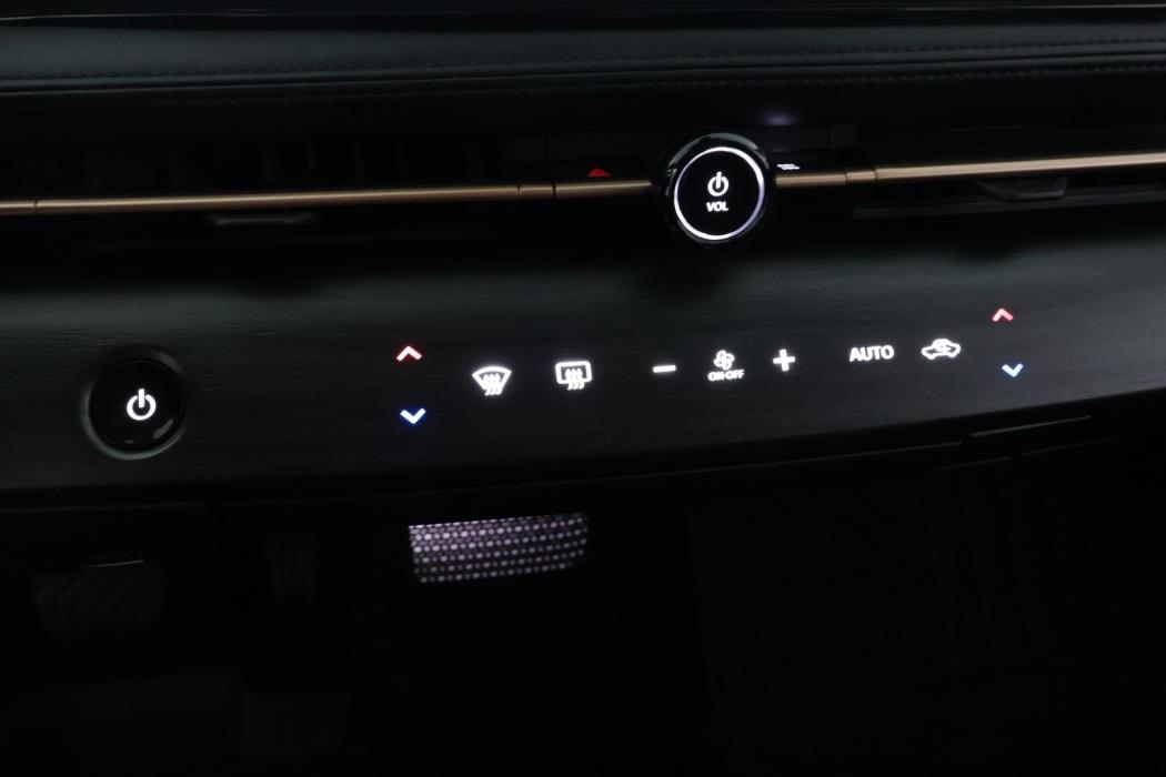 NISSAN Ariya 2023