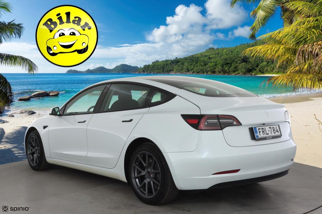 TESLA Model 3 2023