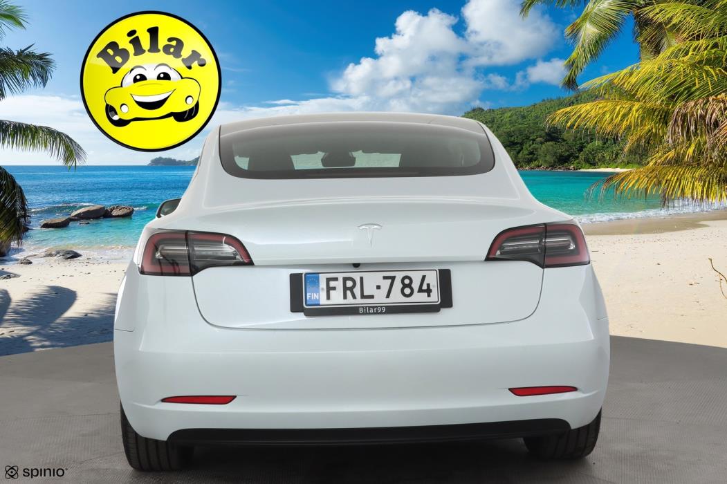 TESLA Model 3 2023