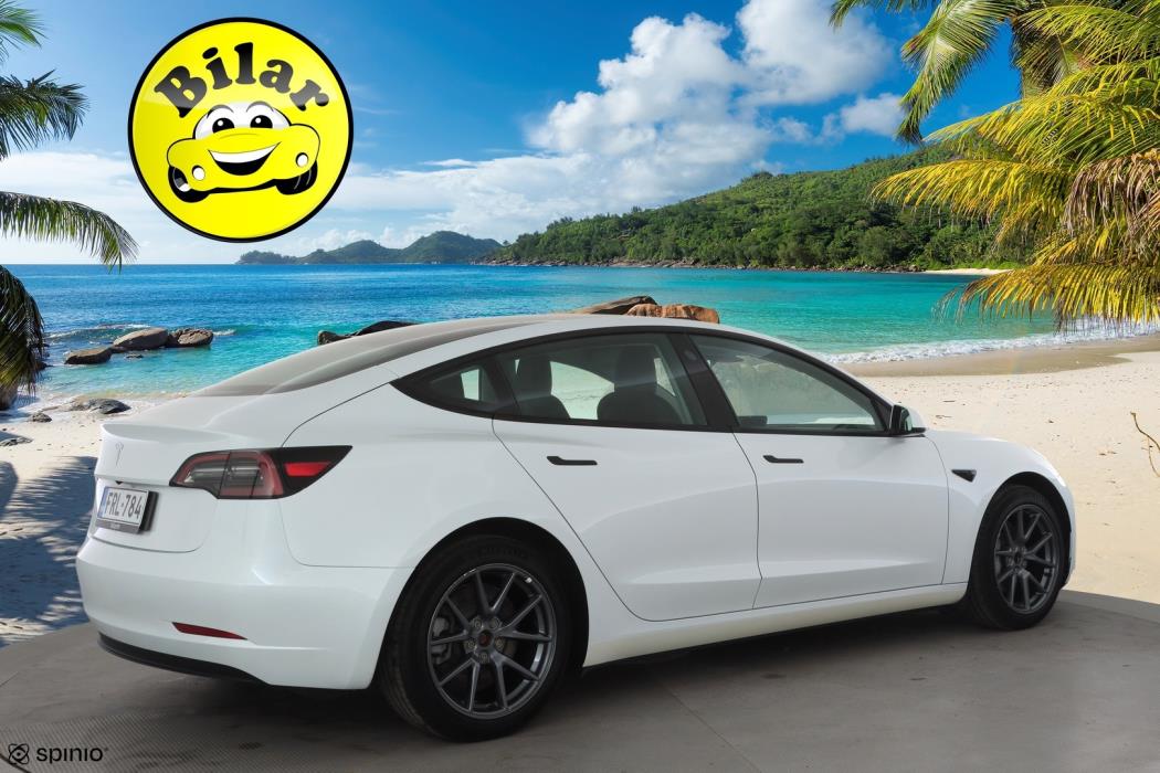 TESLA Model 3 2023