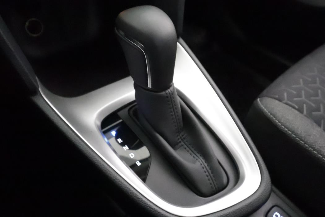 TOYOTA Yaris Cross 2023