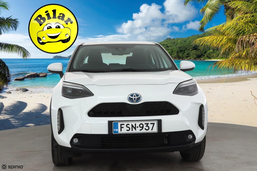 TOYOTA Yaris Cross 2023