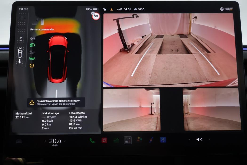 TESLA Model 3 2025