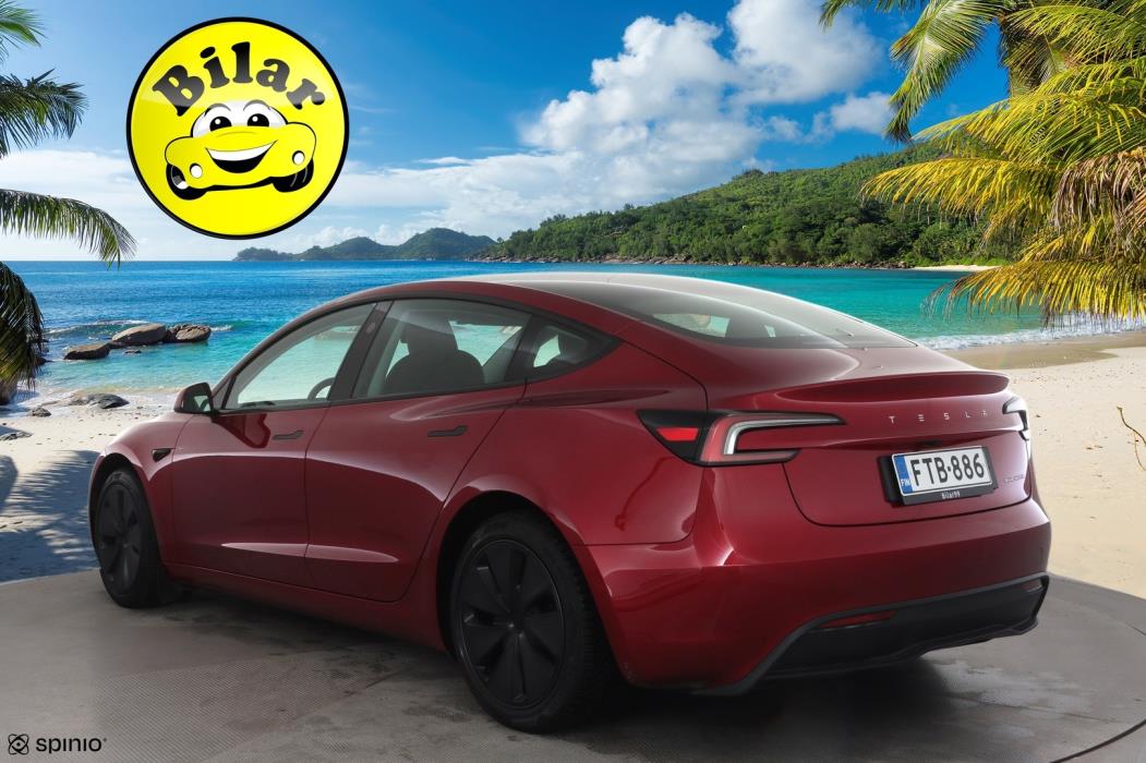 TESLA Model 3 2025