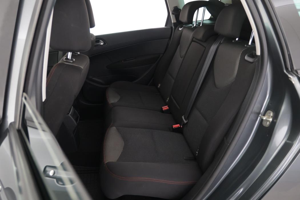 PEUGEOT 308 2013