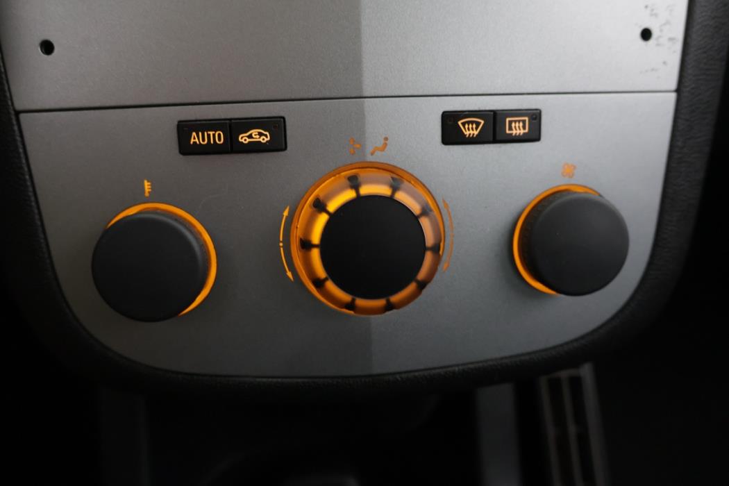 OPEL Corsa 2013