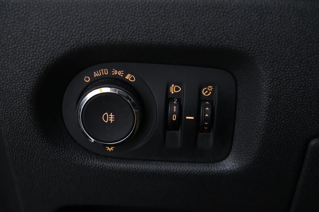 OPEL Corsa 2013