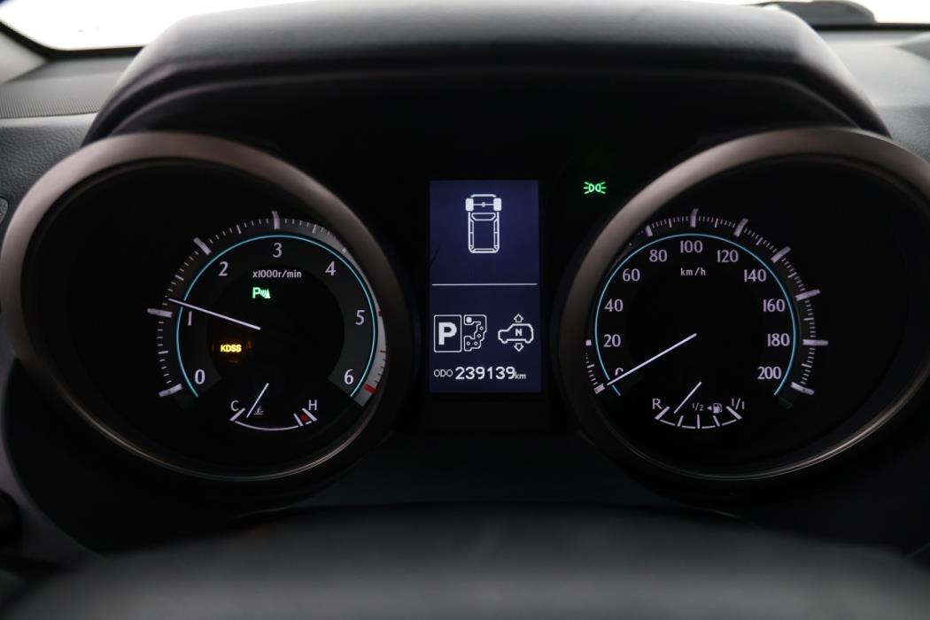 TOYOTA Land Cruiser 2010