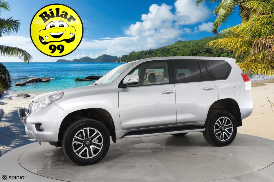 TOYOTA Land Cruiser 2010