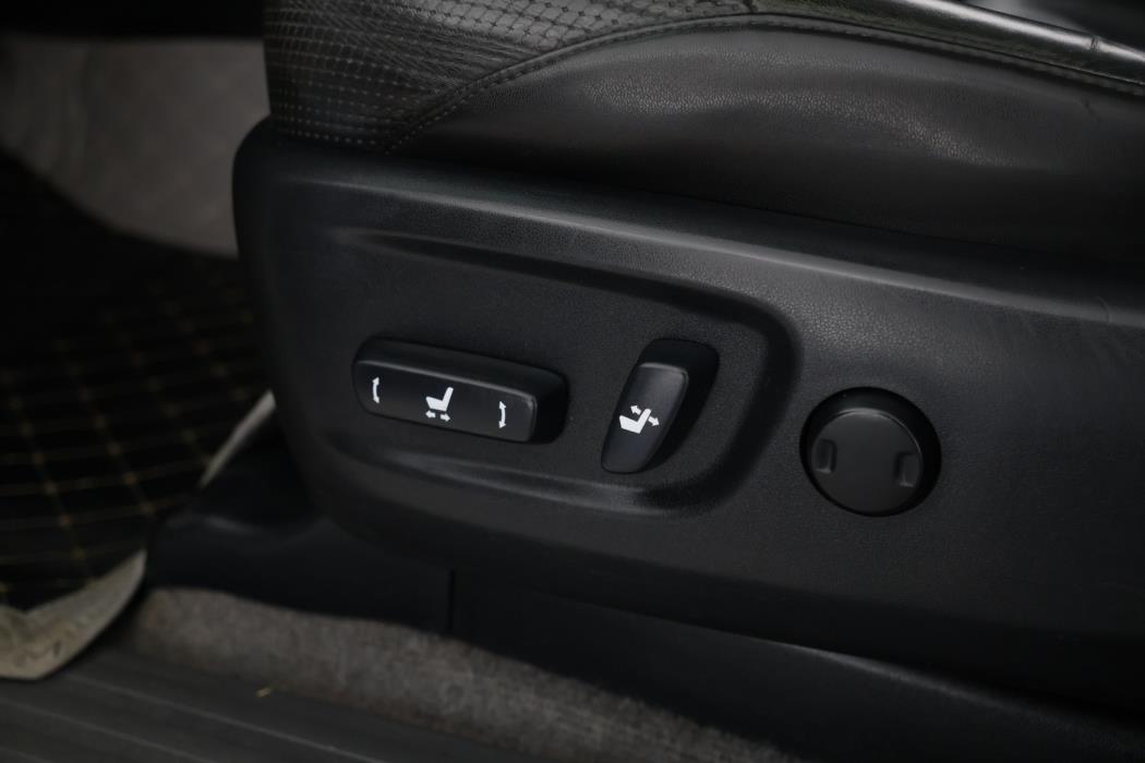 TOYOTA Land Cruiser 2010